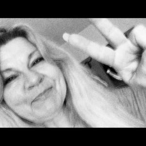 Meet your Posher, Rochelle